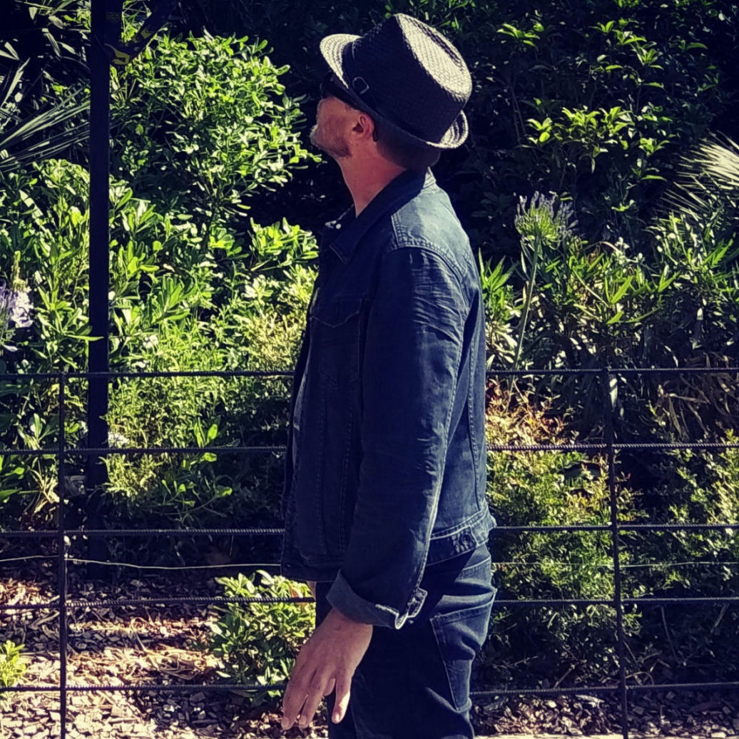 designdéo | contact